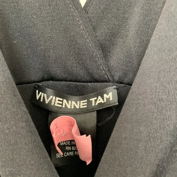 Vivienne Tam silk jersey black cocktail dress, size 2 lined EUC and easy to wear - Picture 5 of 8